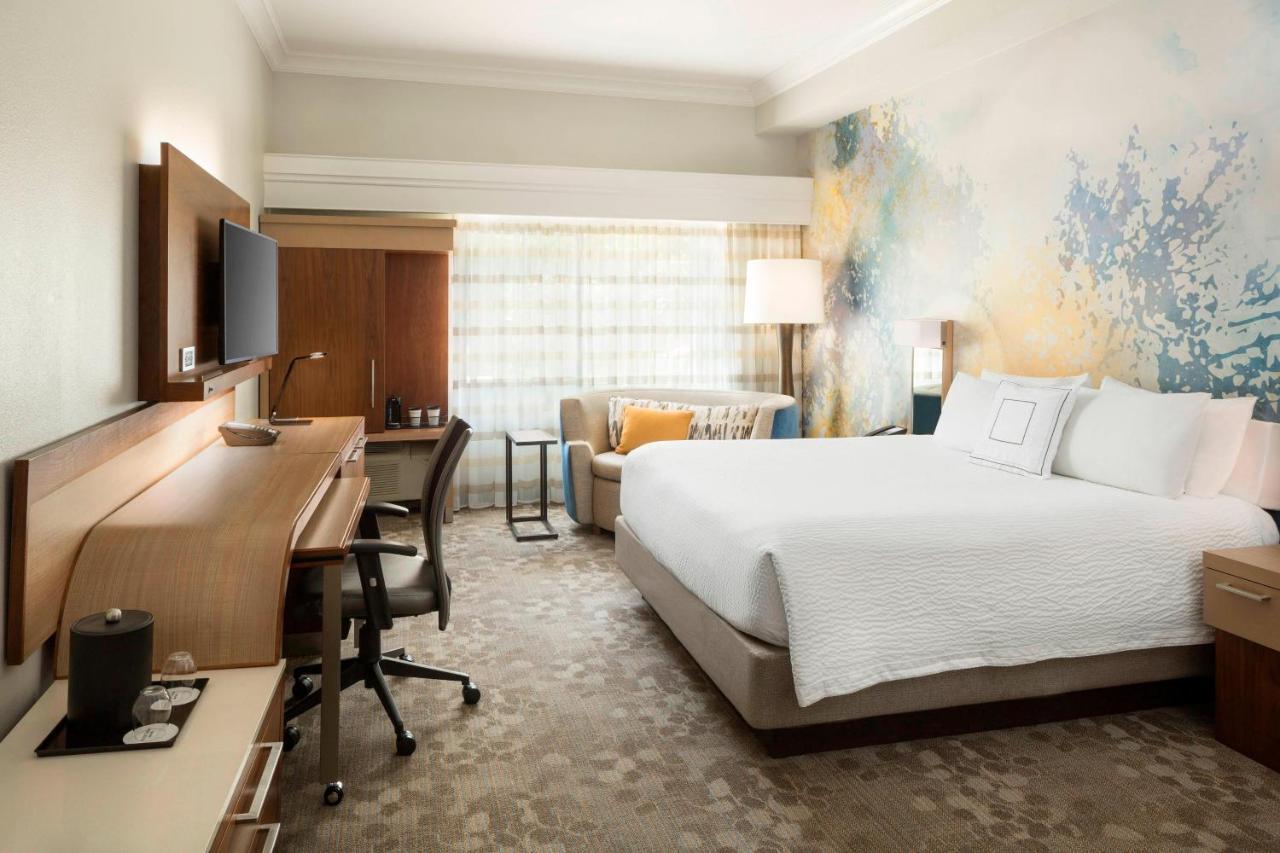 คอร์ตยาร์ด ปาโลอัลโต ลอสอัลโตส Hotel ภายนอก รูปภาพ