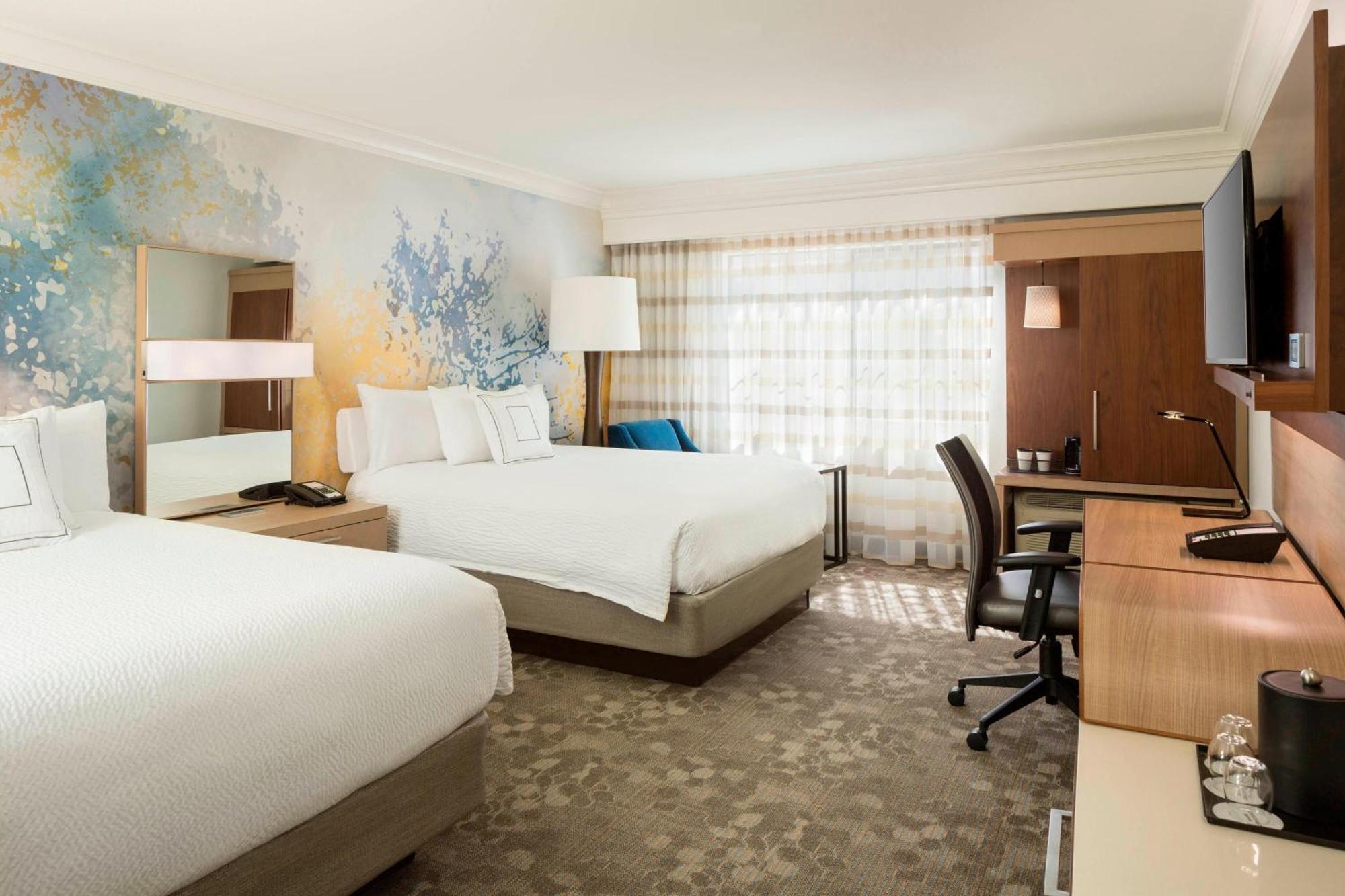 คอร์ตยาร์ด ปาโลอัลโต ลอสอัลโตส Hotel ภายนอก รูปภาพ
