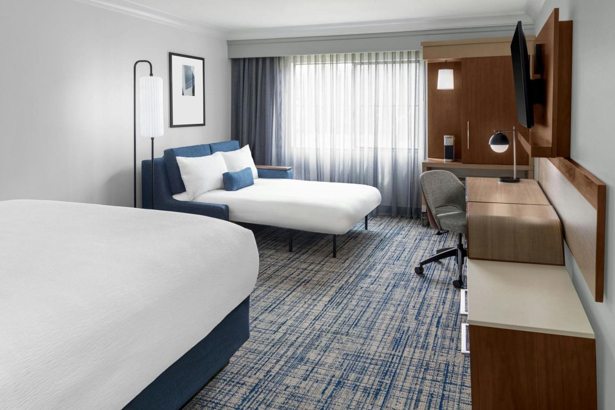 คอร์ตยาร์ด ปาโลอัลโต ลอสอัลโตส Hotel ภายนอก รูปภาพ